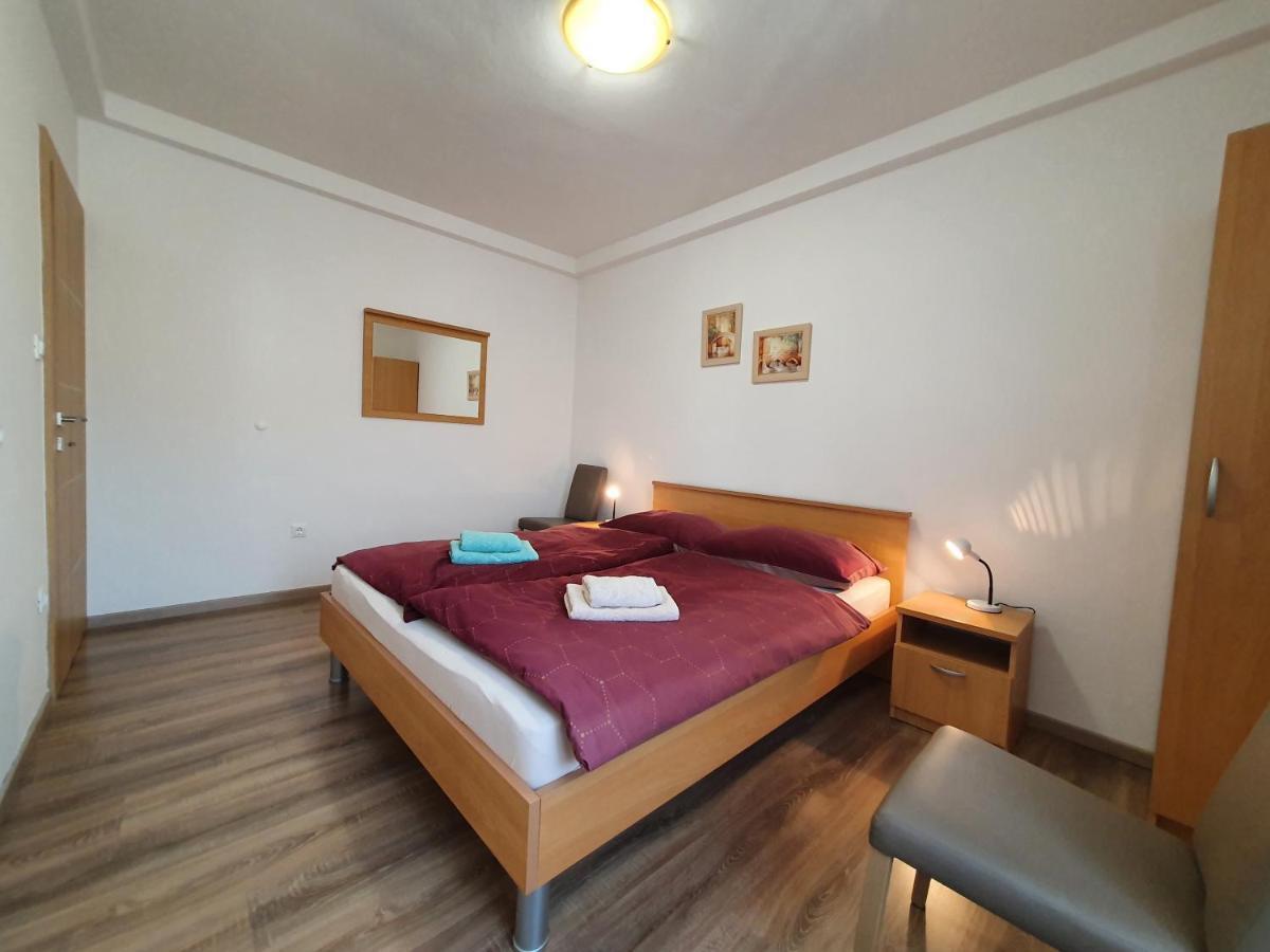 Apartments Zic Малинська Екстер'єр фото