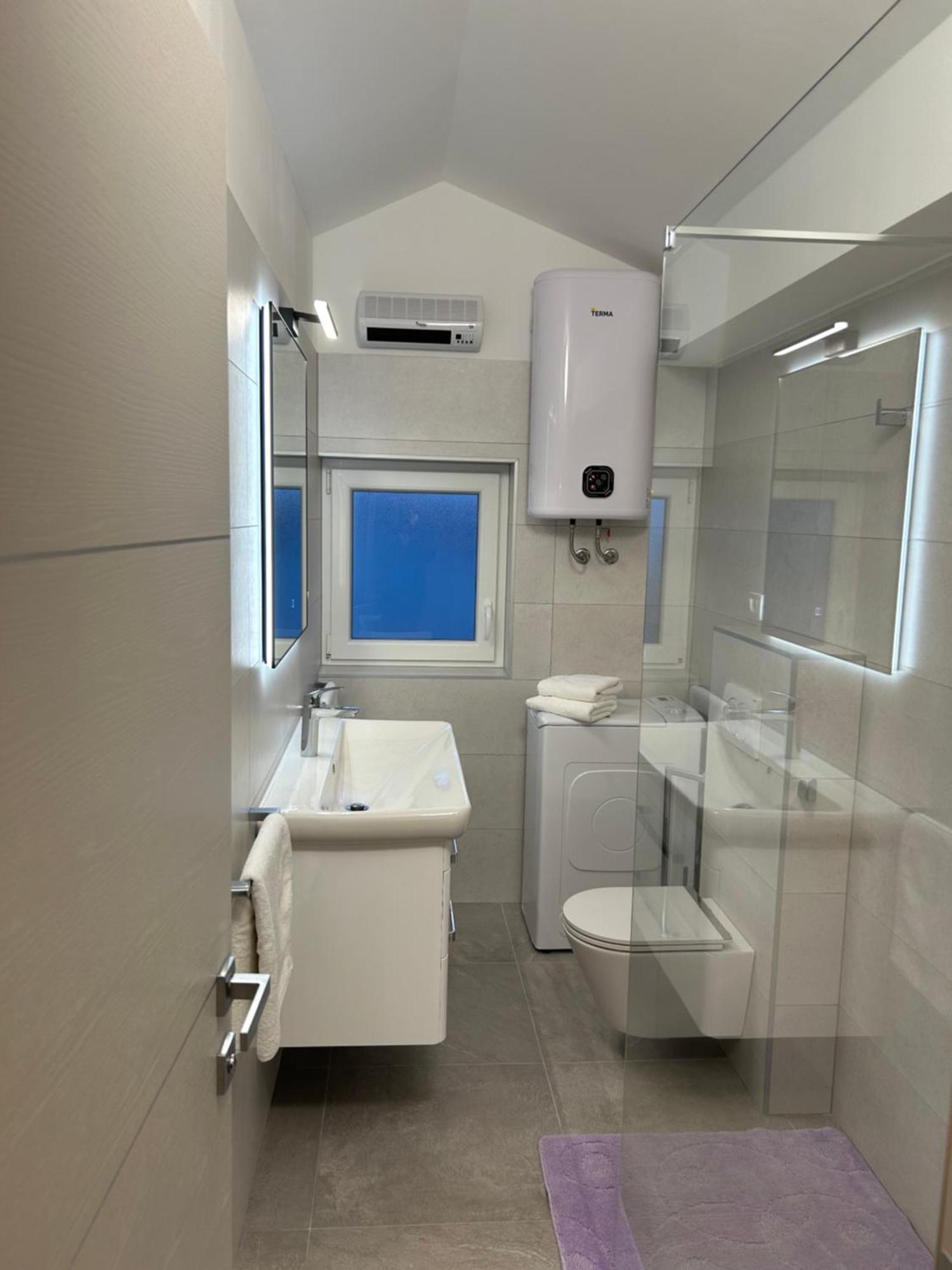 Apartments Zic Малинська Екстер'єр фото